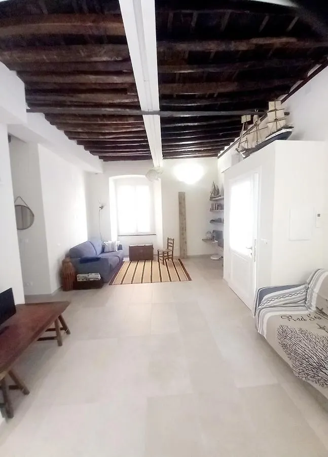 La Fernandina Apartment Camogli